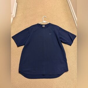 Nike Sphere Dri-Fit Workout Running Short Sleeve Shirt Blue (Men’s Size Large)